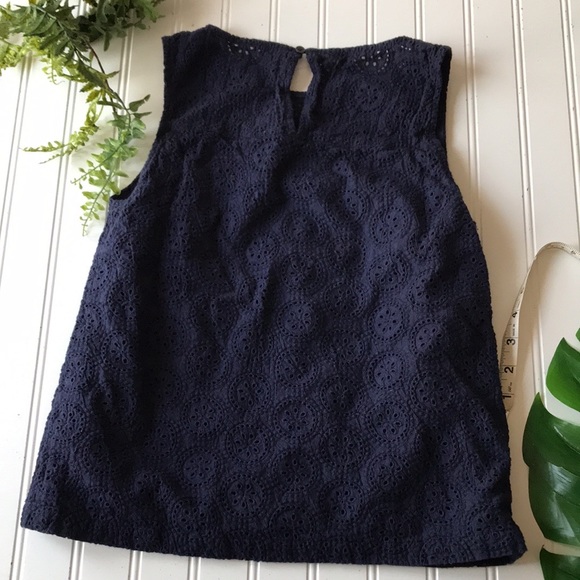 Cupcakes and cashmere blue sleeveless top - Picture 6 of 6